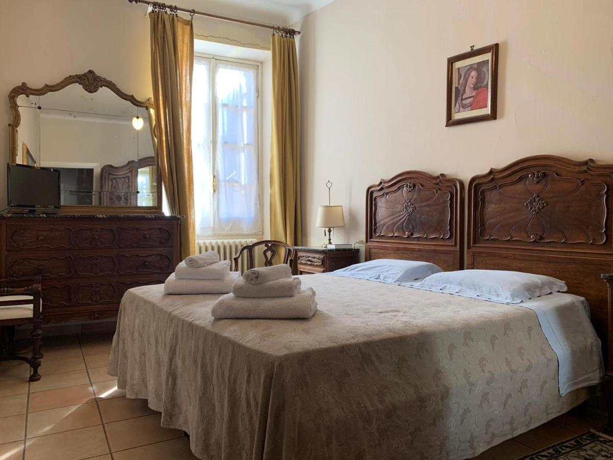 Albergo Dell'Angelo Pieve di Teco Kültér fotó